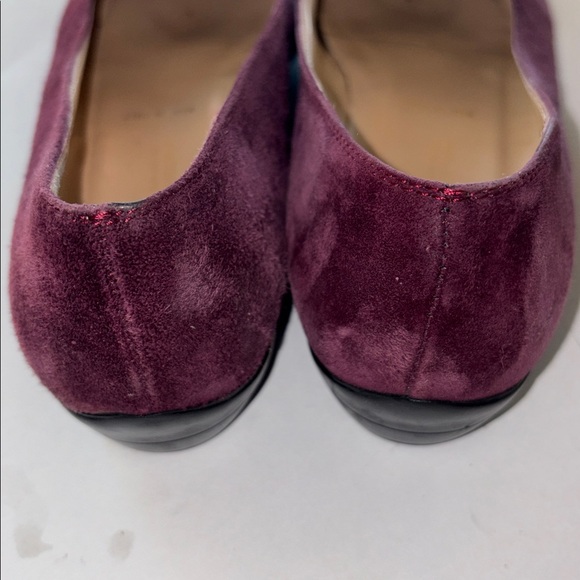 Amalfi Purple Suede flat with bows. Women’s 9 - Picture 4 of 7
